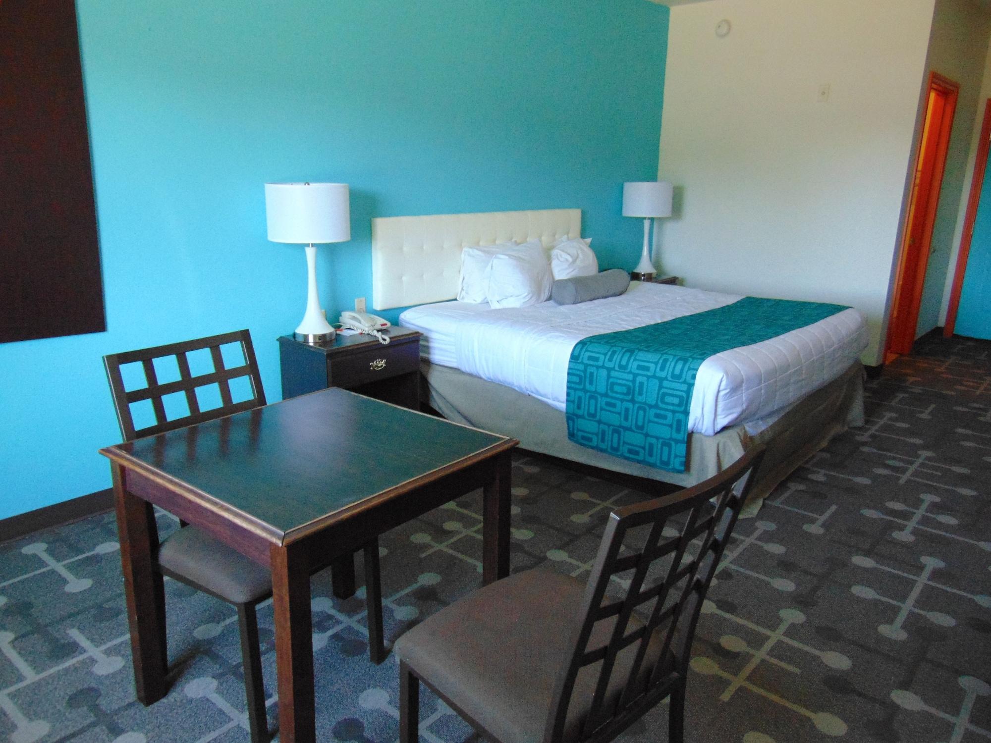 Howard Johnson By Wyndham Lubbock Tx Экстерьер фото