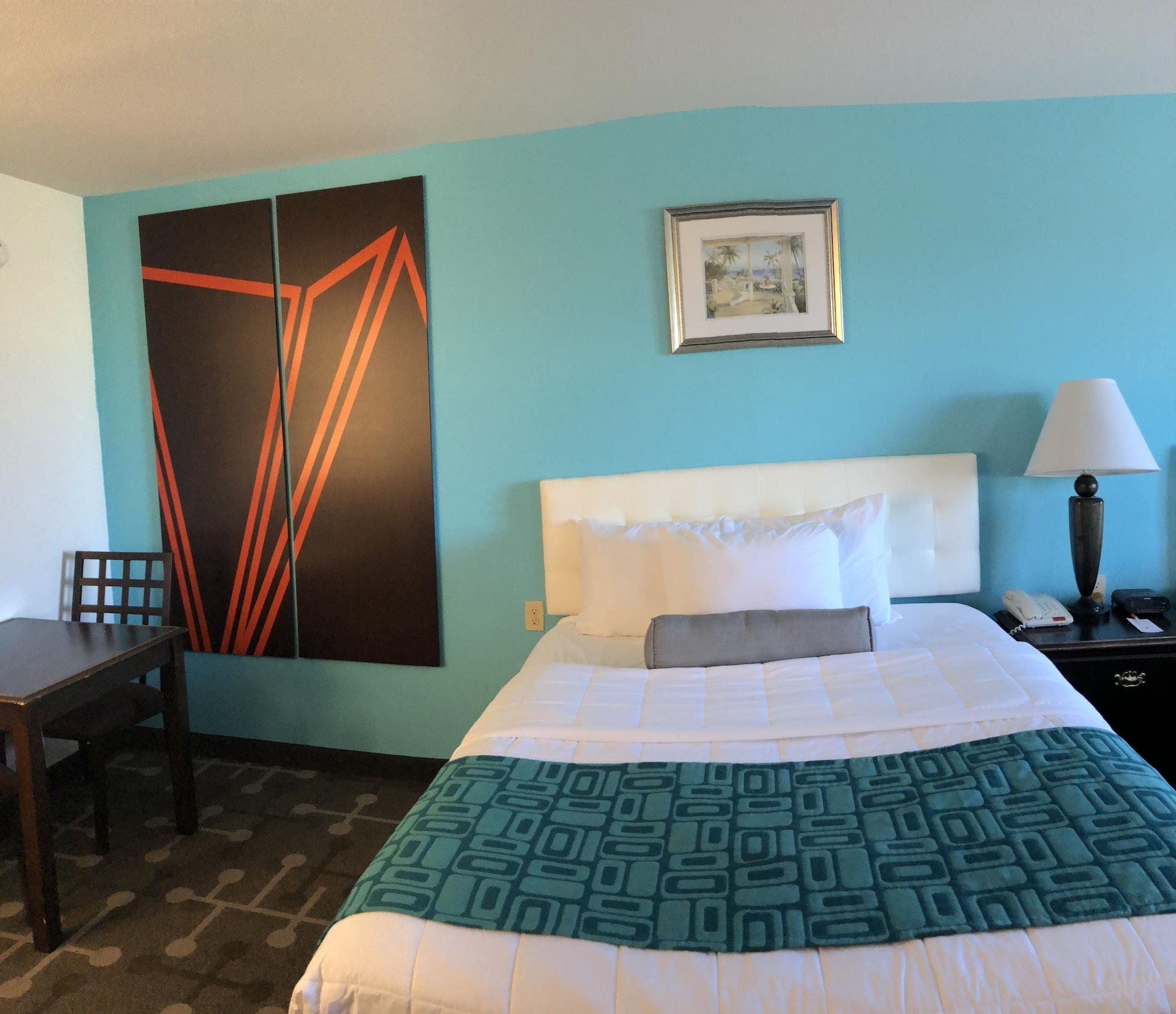 Howard Johnson By Wyndham Lubbock Tx Экстерьер фото