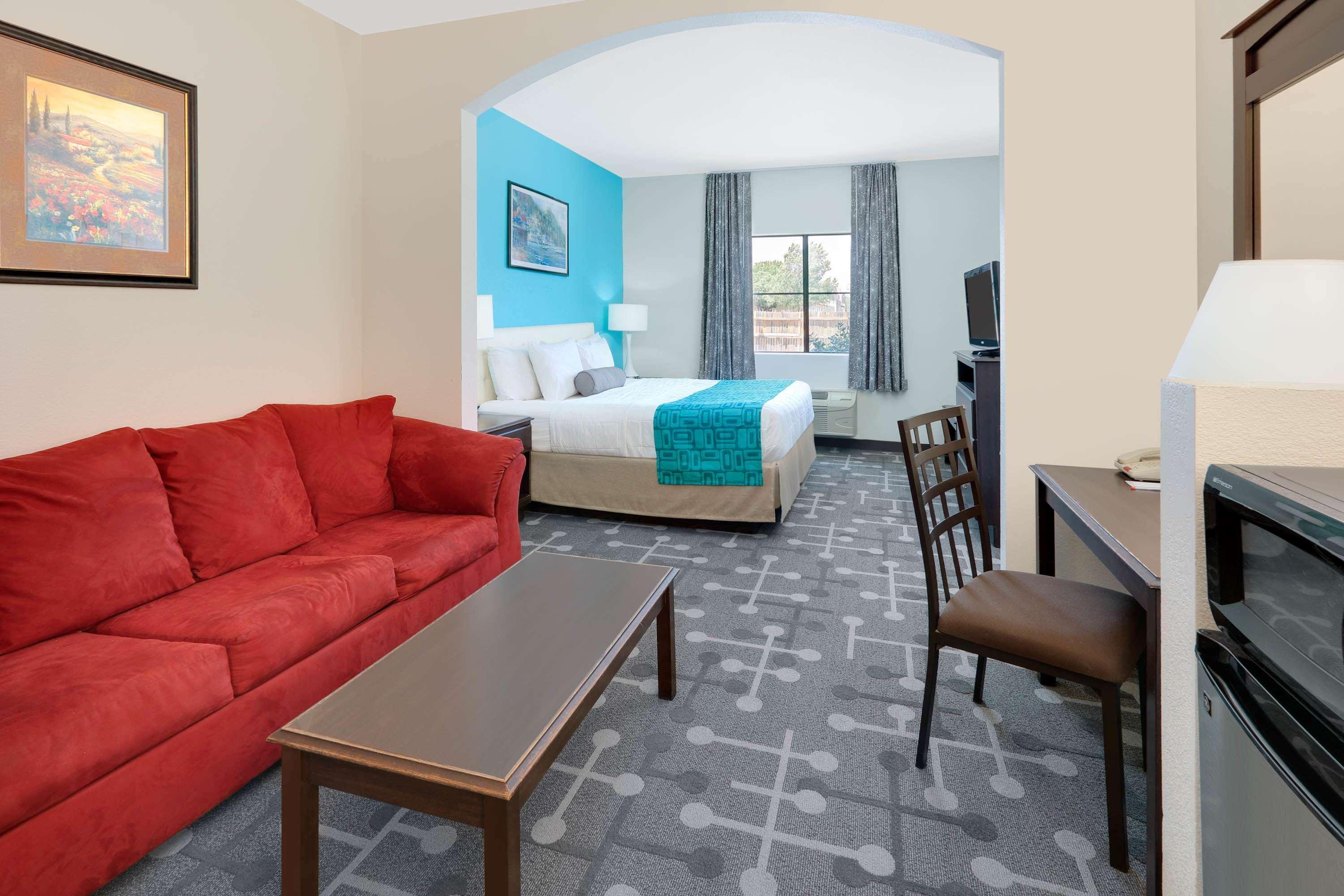 Howard Johnson By Wyndham Lubbock Tx Экстерьер фото