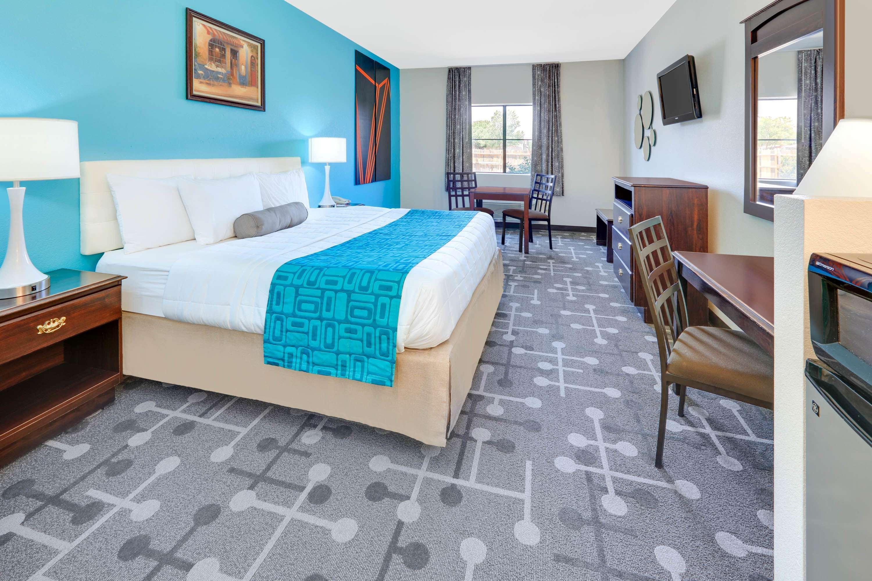 Howard Johnson By Wyndham Lubbock Tx Экстерьер фото